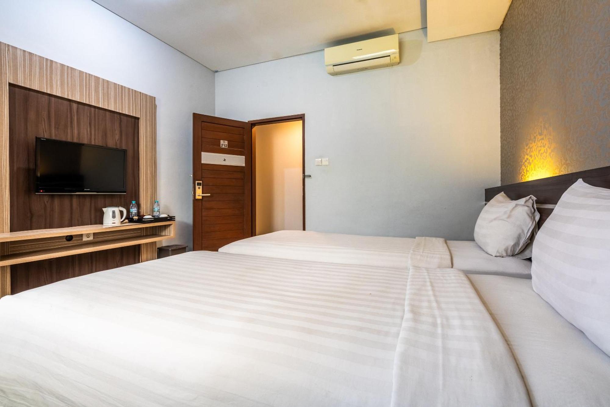 Casa Dasa Legian Esterno foto