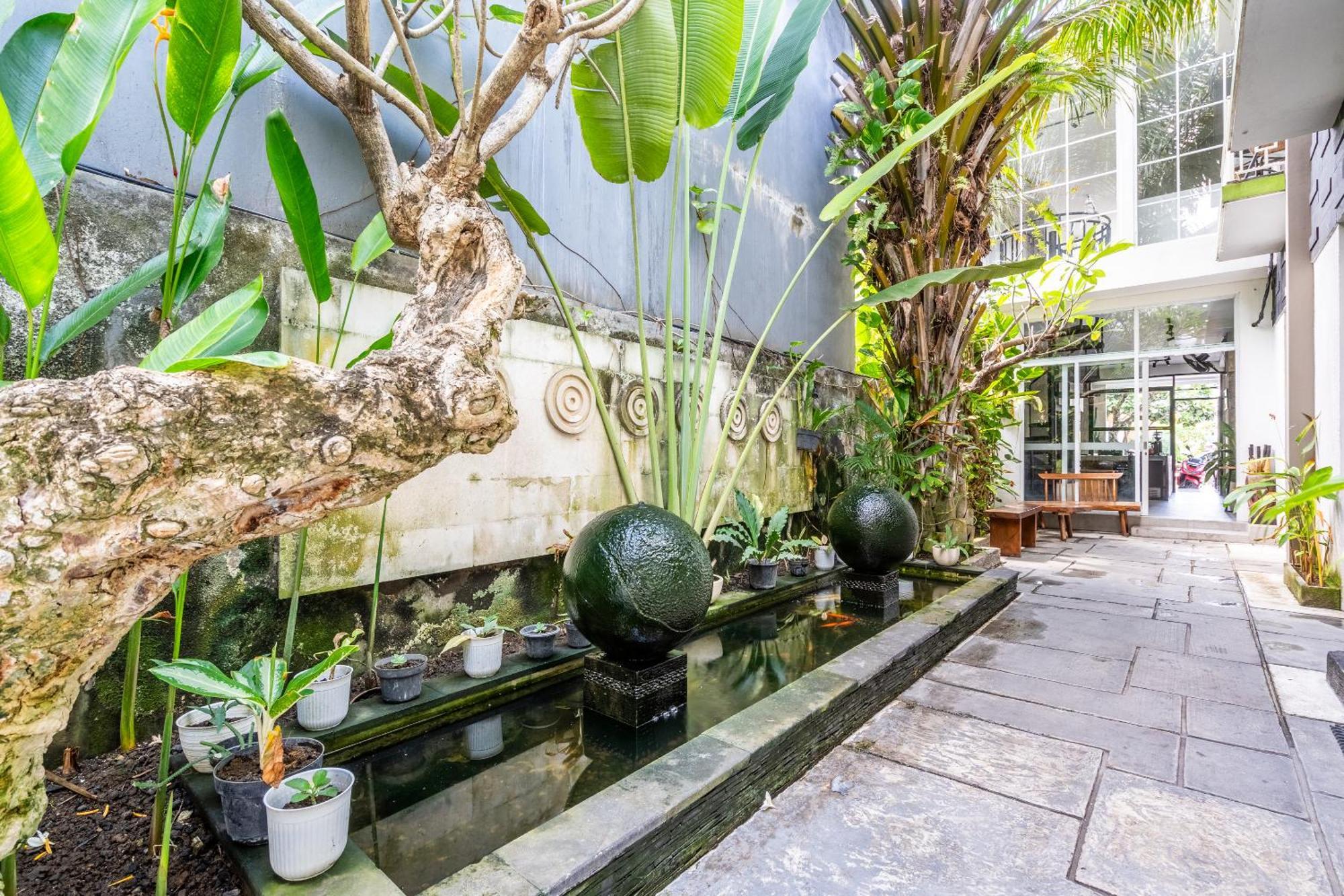 Casa Dasa Legian Esterno foto